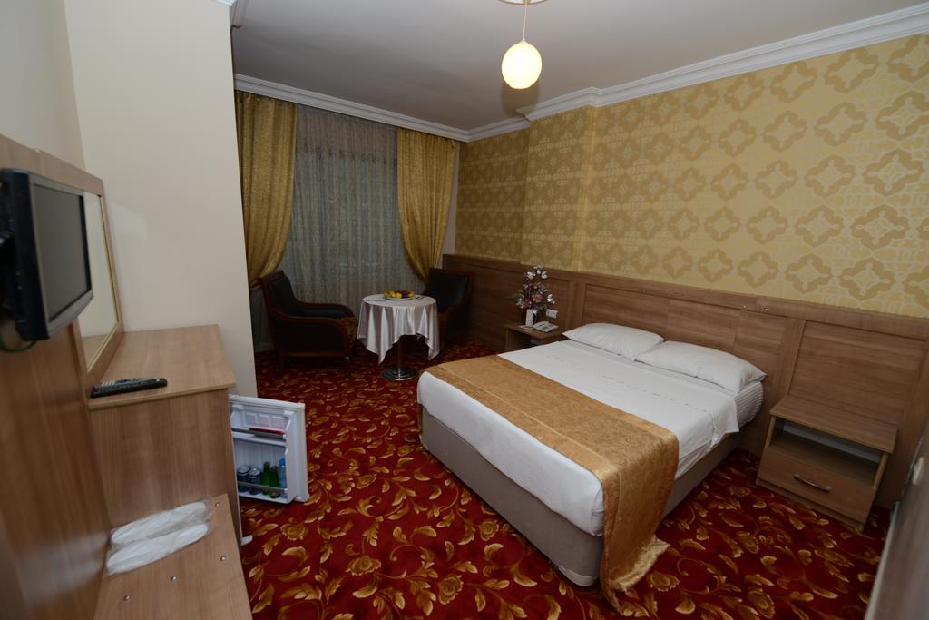Grand Onur Hotel İskenderun Exterior foto